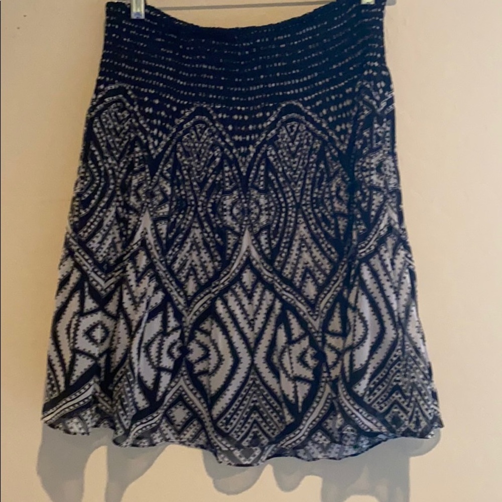 White House Black Market Skirt